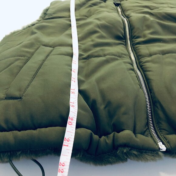 Forever 21 Zip Up Puffer Vest Jacket 2 Way Reversible Plush Trim Size L Green - Picture 12 of 16